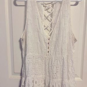 American Eagle mixed eyelet fabric baby doll top.